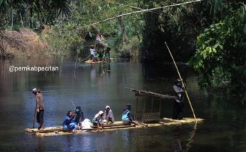 Cara Desa Sukoharjo Memaknai Sungai
